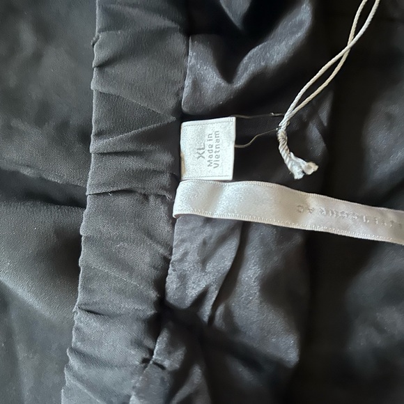 Black dressy shorts by LC LAUREN CONRAD - Picture 6 of 7